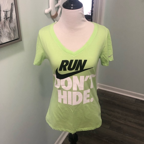 Nike Tops - Nike t-shirt